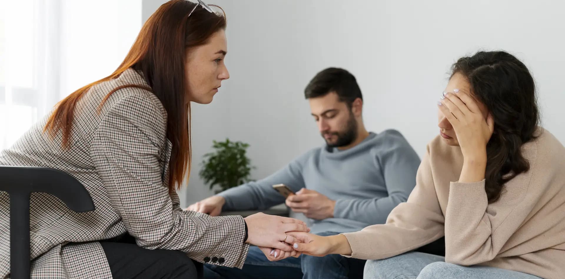 Still Building Bridges – Trauma Therapy for Survivors Seeking Calm and Connection
