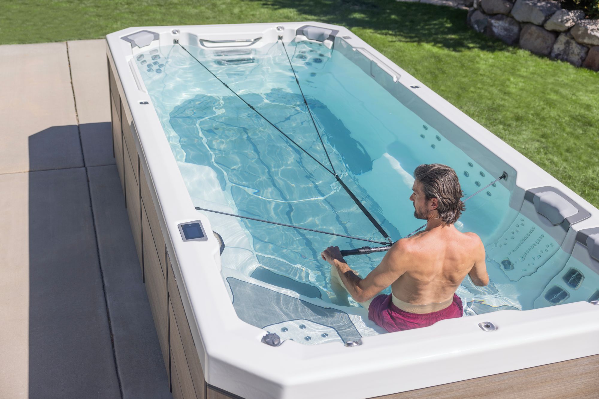 Swim Spa mit 10 Jahren Garantie – Jetzt bei Spa Solutions kaufen