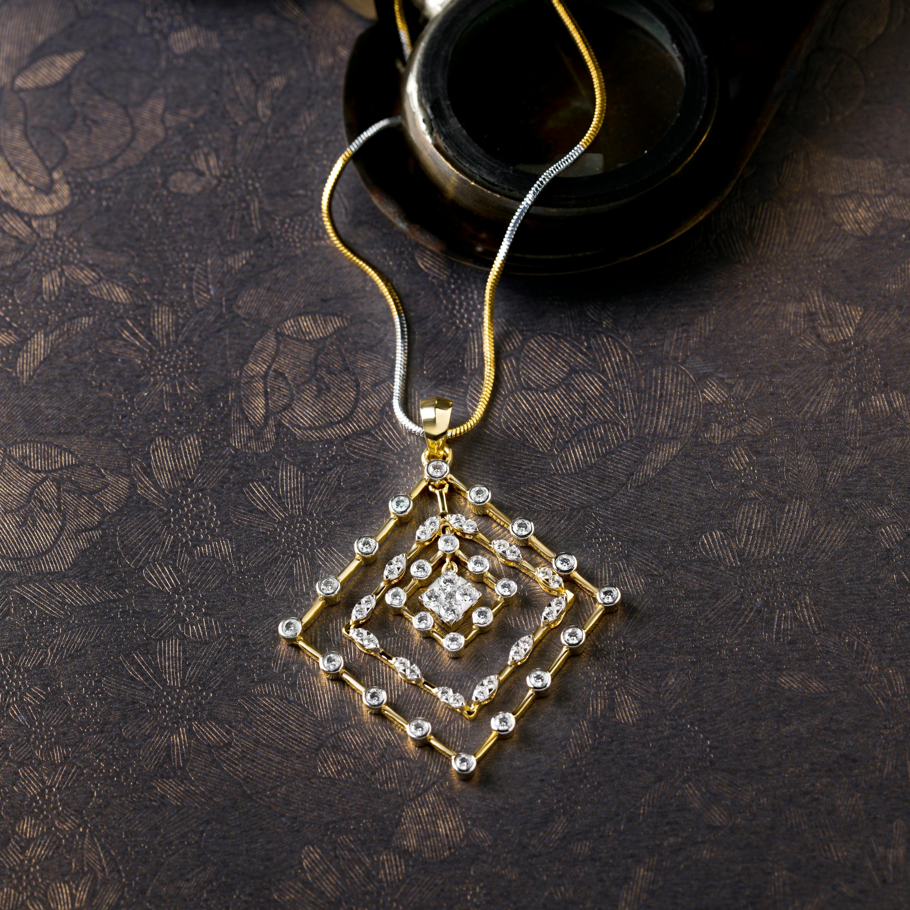 Bold Elegance for Refined Style in Gold Necklaces Collection